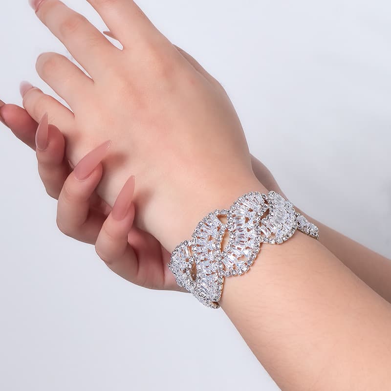 結婚式 アクセサリー クリスタルリーフブレスレット