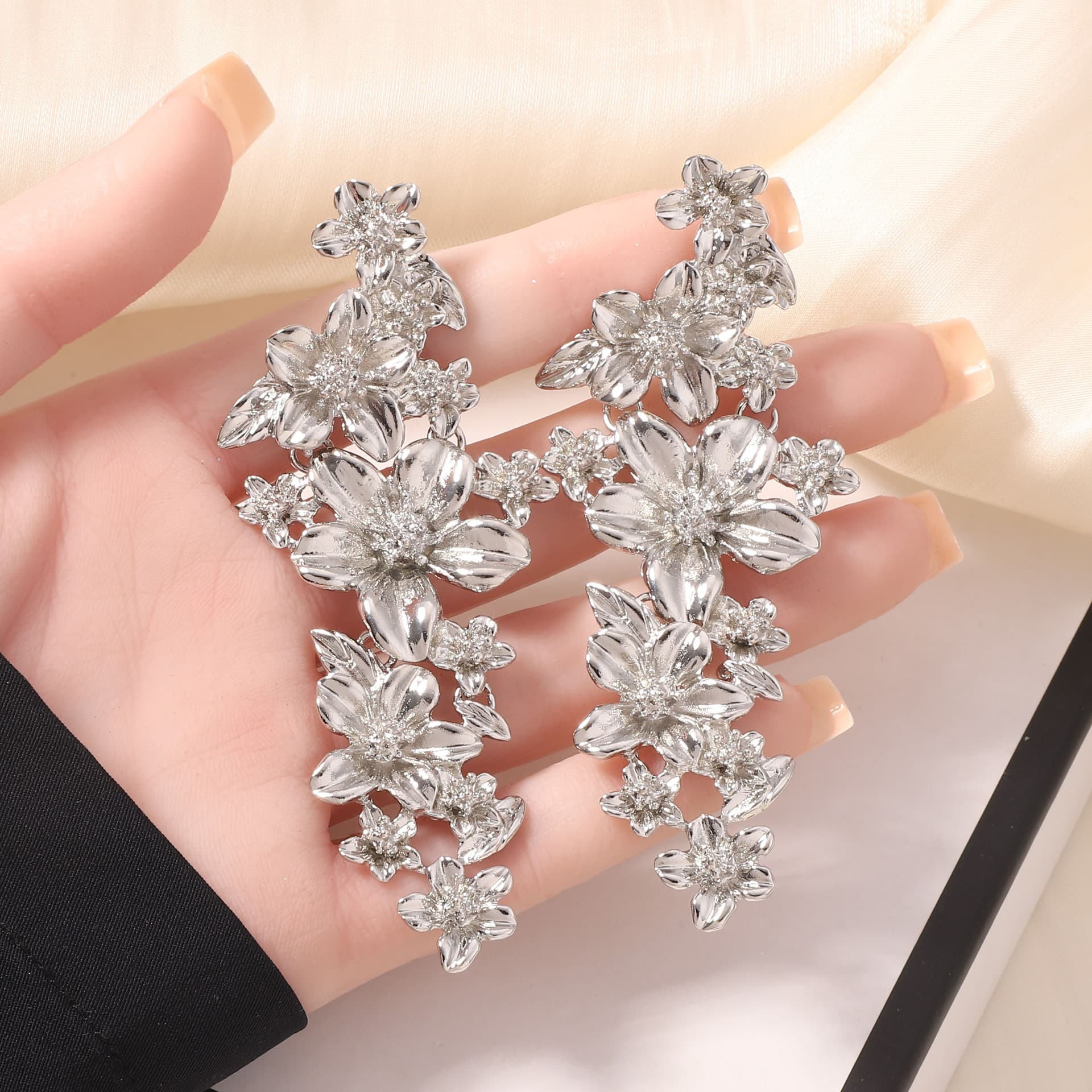 結婚式 アクセサリー 桜花舞ロングピアス