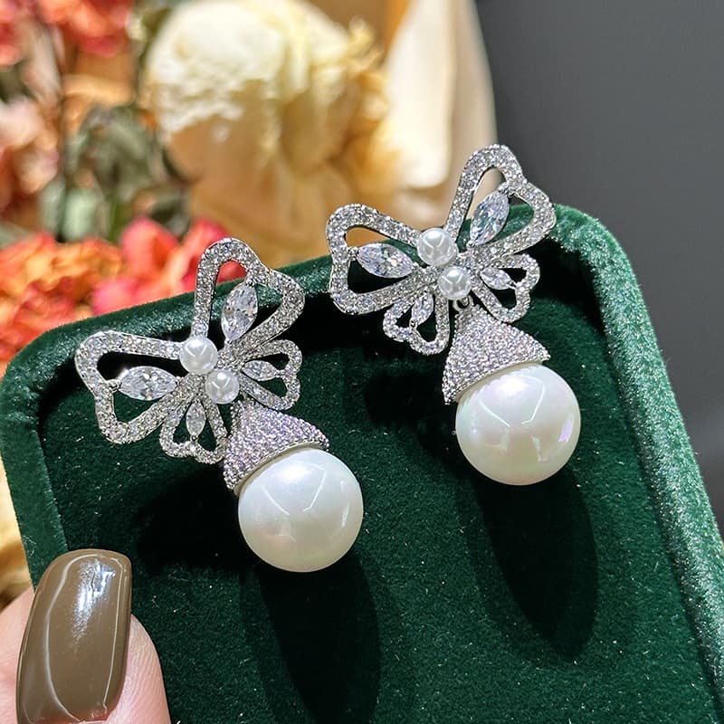 結婚式 アクセサリー 蝶モチーフパール ドロップピアス