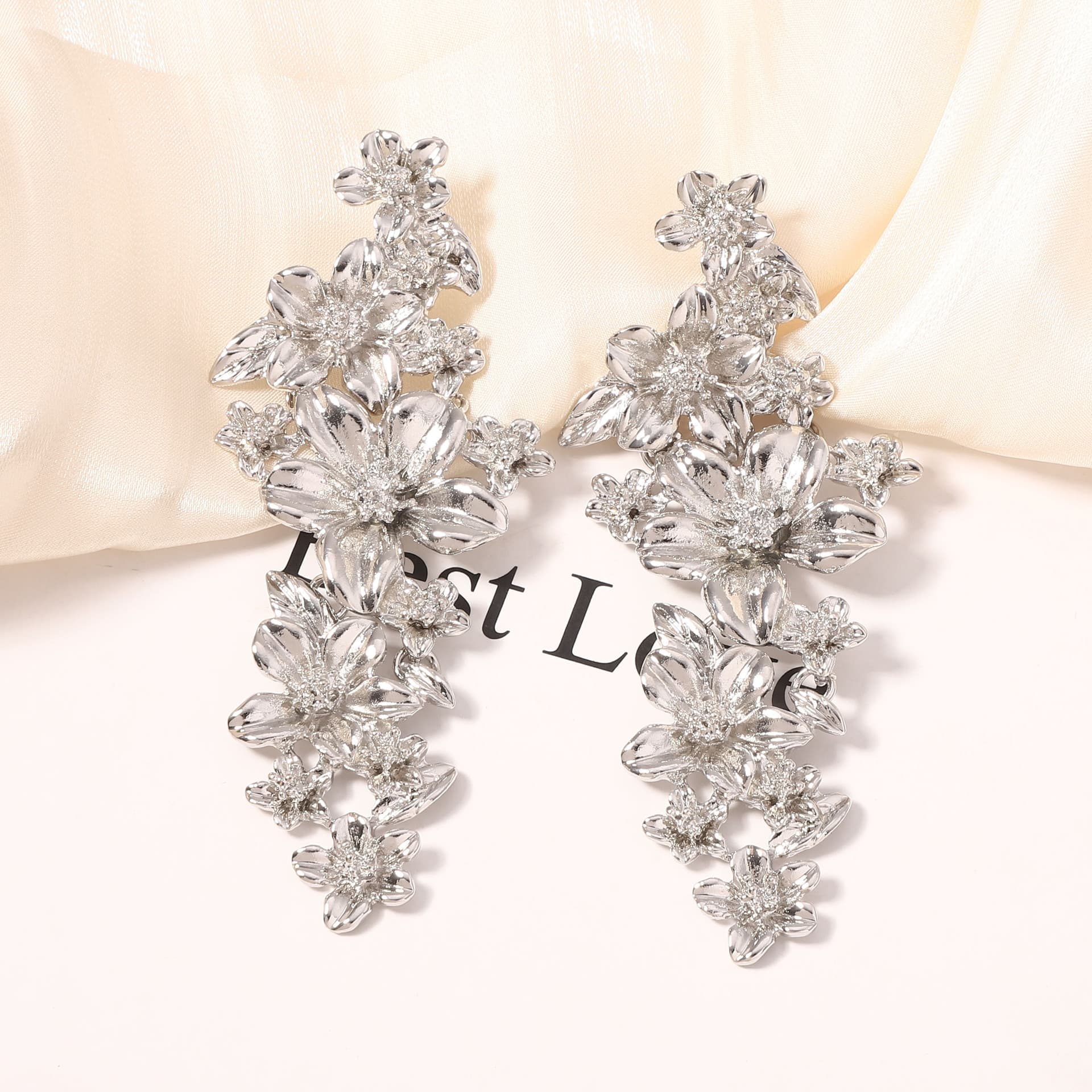 結婚式 アクセサリー 桜花舞ロングピアス