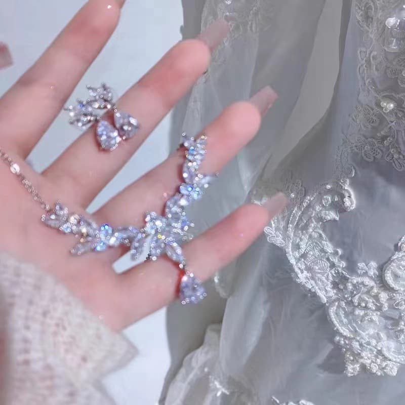 結婚式 アクセサリー キラめき優美ネックレス