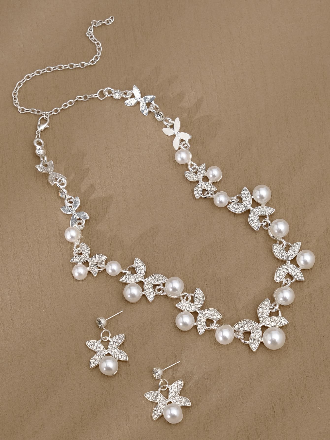 結婚式 アクセサリー 上品な花結晶ネックレス&イヤリングセット