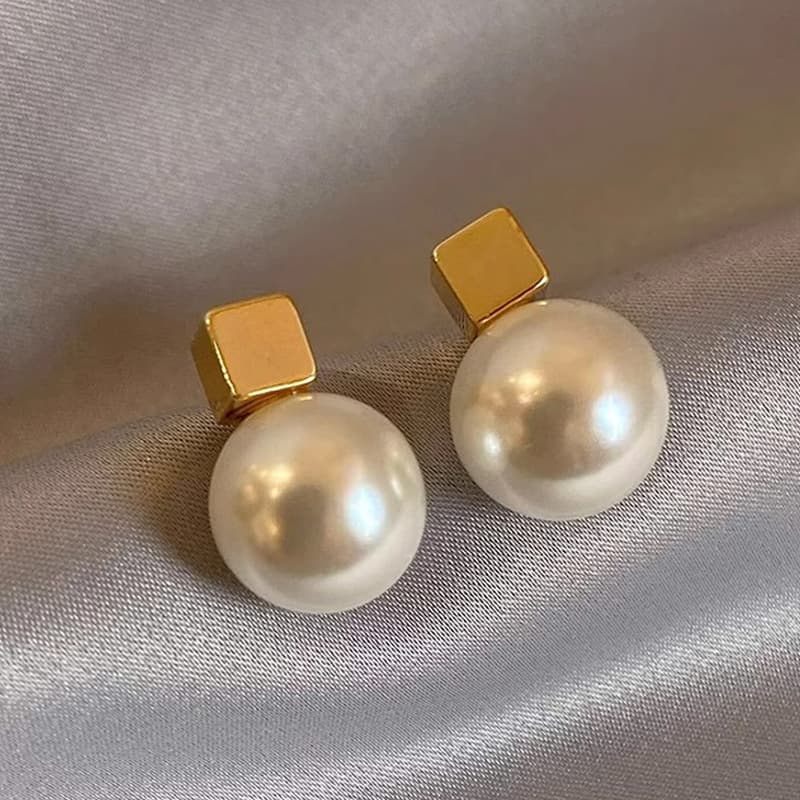 結婚式 アクセサリー 上品パールワンポイントピアス