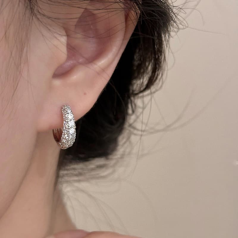結婚式 アクセサリー フルパヴェクリスタル輝きフープピアス