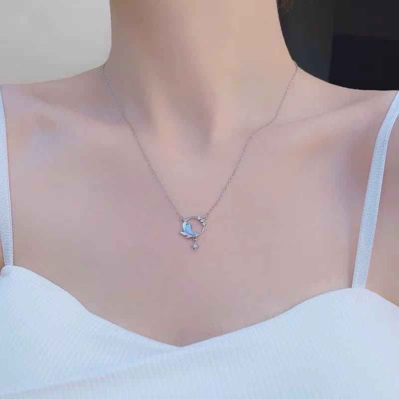 結婚式 アクセサリー 蝶モチーフ クリスタルネックレス