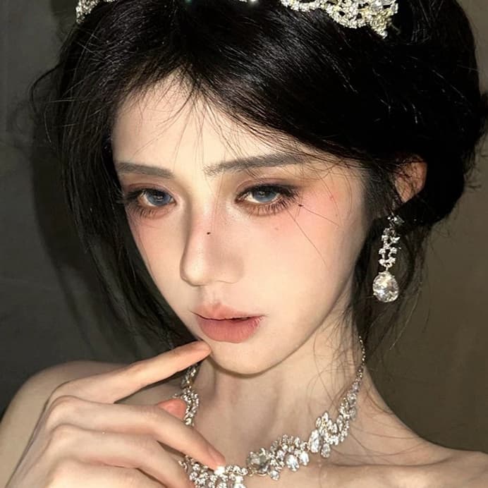 結婚式 アクセサリー 煌めき結晶ブライダルネックレス