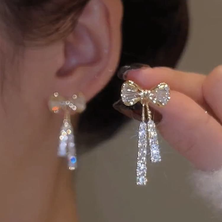 結婚式 アクセサリー 上品リボン煌めきピアス