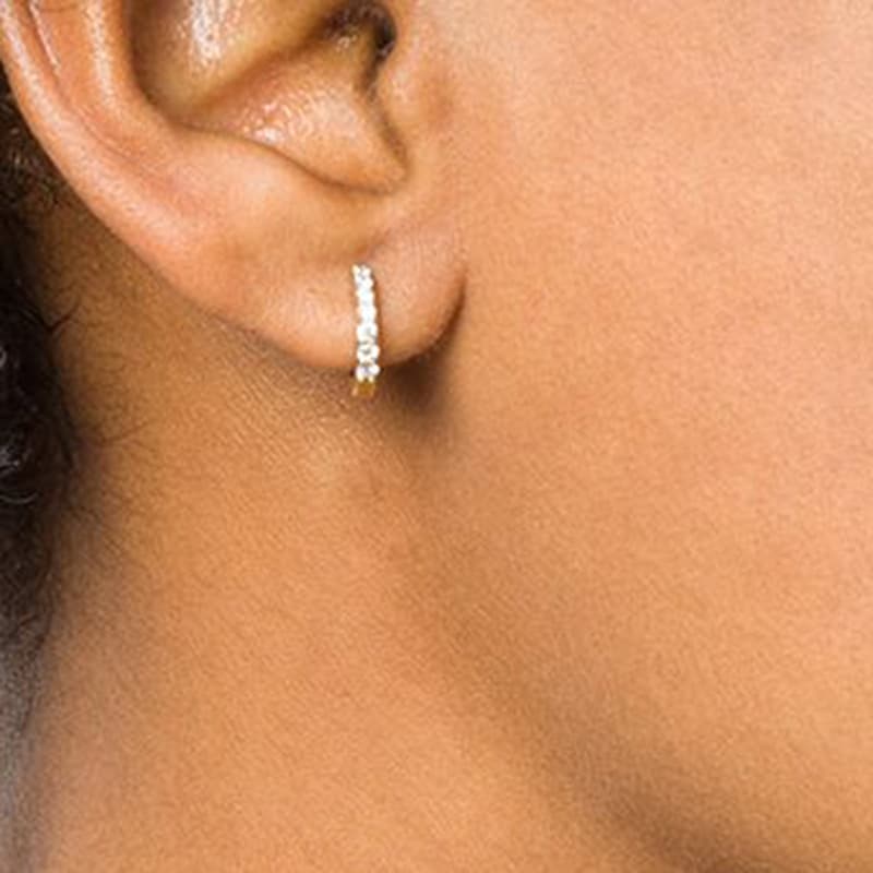 結婚式 アクセサリー 上品なフープスタイル キュービックピアス