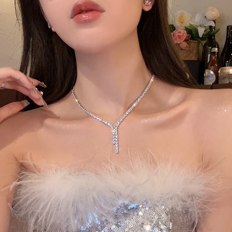 結婚式 アクセサリー 上品な輝き シンプル ウェディングネックレス