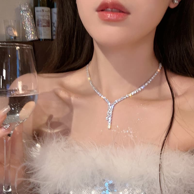 結婚式 アクセサリー 上品な輝き シンプル ウェディングネックレス