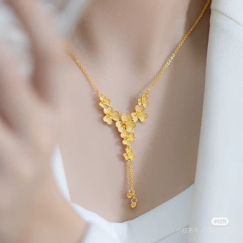 結婚式 アクセサリー 優美な小花連なり ドレープネックレス