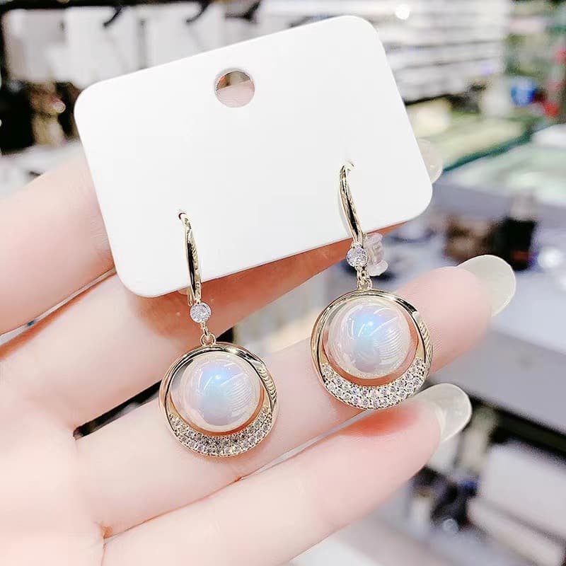 結婚式 アクセサリー 月光の雫 結晶ピアス