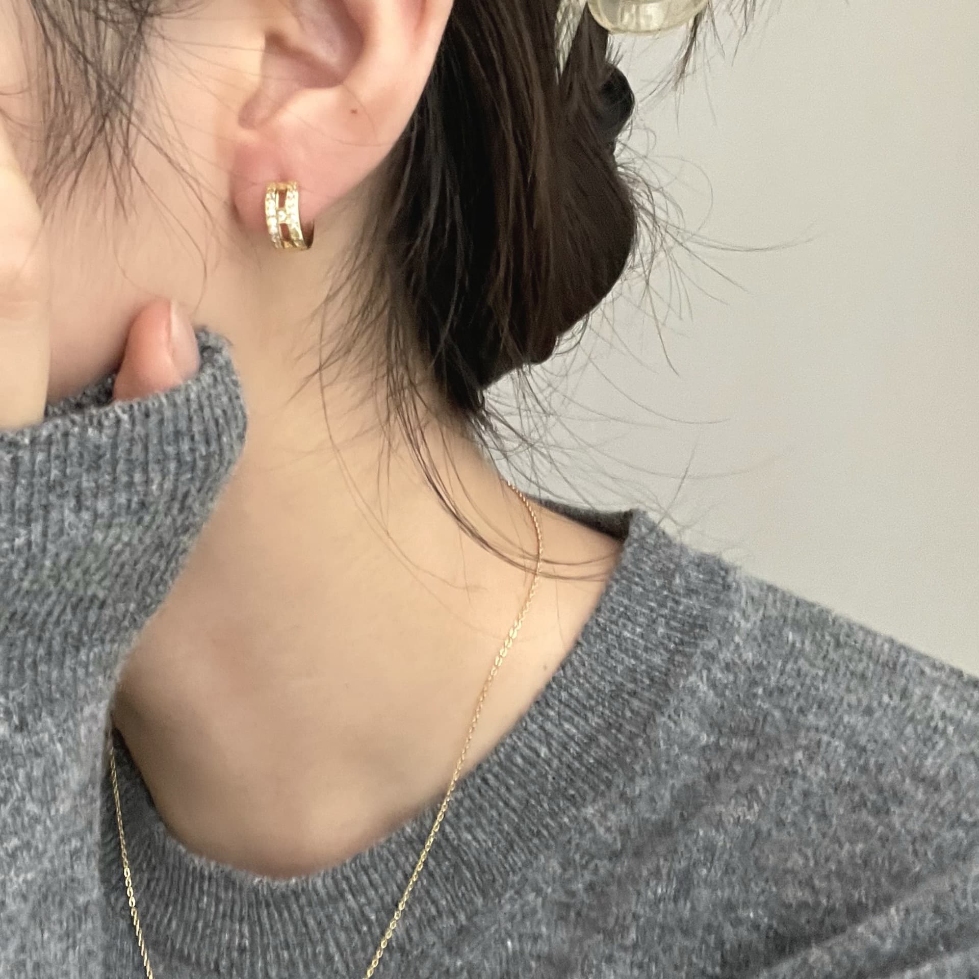結婚式 アクセサリー 凛と煌めく二連フープピアス