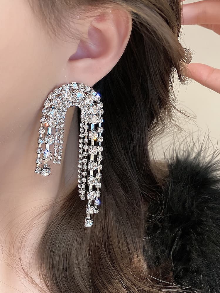 結婚式 アクセサリー 優美なシャンデリアドレープピアス
