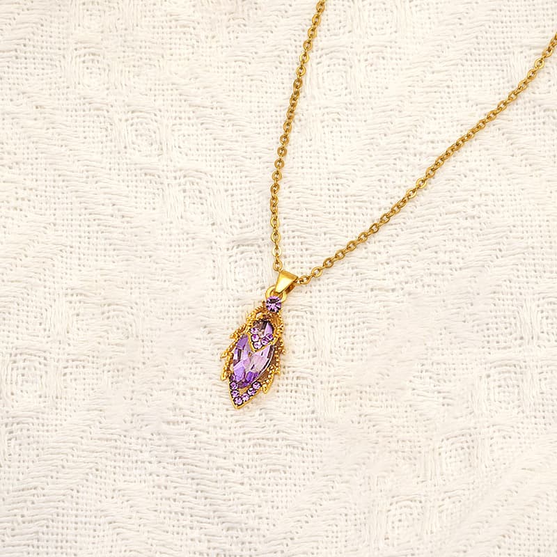 結婚式 アクセサリー 高級感溢れる煌めきネックレス・イヤリングセット